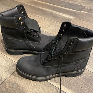 Black Timberland boots for men